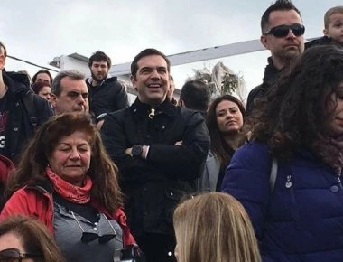 Στο καρναβάλι της Σκύρου ο Αλέξης Τσίπρας - Δείτε φωτογραφίες